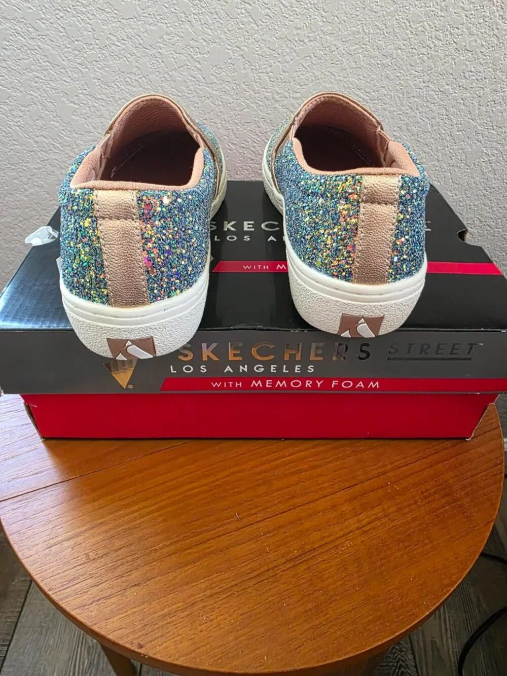 Skechers Street Los Angeles Goldie – Glitz & Bitz Slip-On Sneakers - Picture 8 of 9